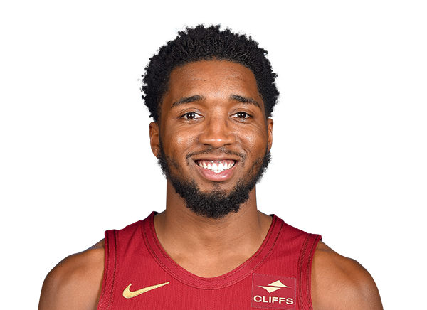 https://img.sdfna.com/img/basketball/player/1976045096d3457728dd355c08d5c742.png